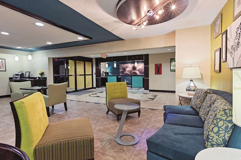Comfort Inn Dallas Park Central Интериор снимка
