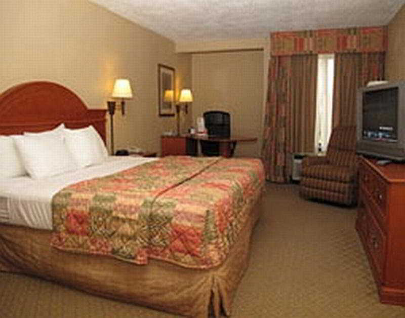 Comfort Inn Dallas Park Central Екстериор снимка