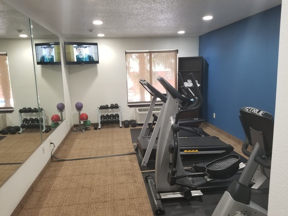 Comfort Inn Dallas Park Central Екстериор снимка