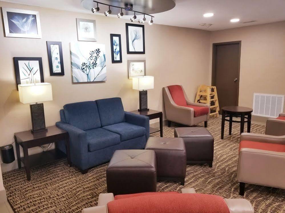 Comfort Inn Dallas Park Central Екстериор снимка